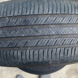 2 Michelin premier tires sale