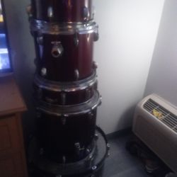 5 piece Drum Set