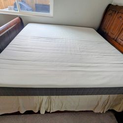 **EXCEL. CLEAN COND.-Ikea KING Firm Foam Mattress**