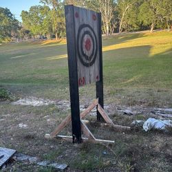 Axe Throwing Target 