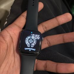 Apple watch se, also have an ultra