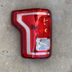 Ford F-150 Lt Tail Light