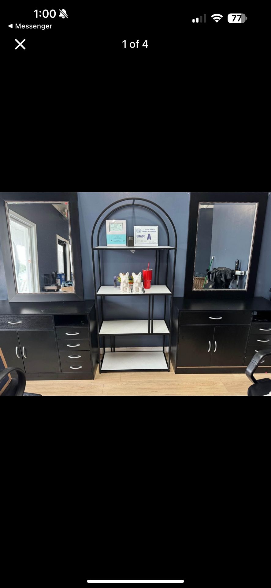 Salon Stations With Mirrors