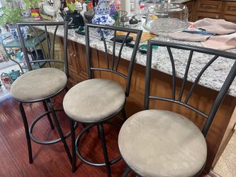 Set of 3 Counter Height Bar Stools – $70 OBO