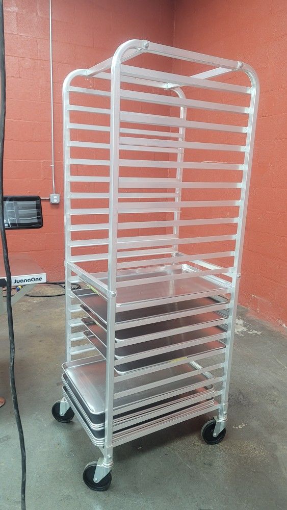 Baker's Tray Rack With Trays