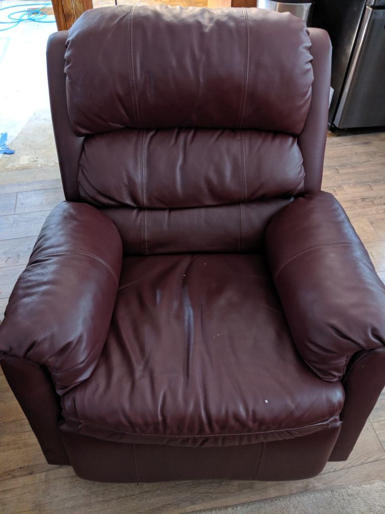 Recliner great cond. $75 OBO need to move ASAP!