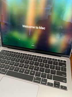 2019 MacBook Air fast 13”