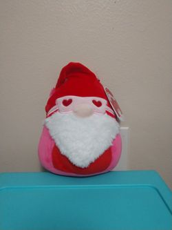 Brand New With Tag Remmy The Gnome Squishmallow Valentines Day Edition