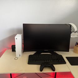Xbox series S & Gygabyte Monitor 145hz & headset&recharge batteries & keyboard 