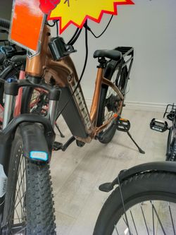 Hovsco HovRanger skinny tire ebike