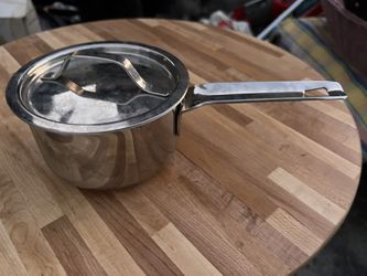 Small Stainless Steel 1Qt Saucepan