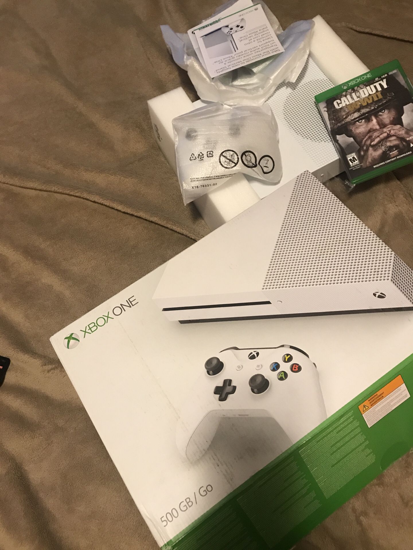 XBOX ONE 500GB W/ CALL OF DUTY WWII AND CONTROLLER $150