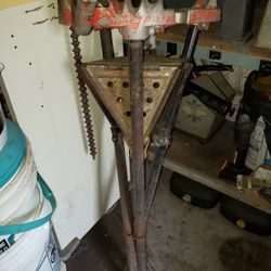 Ridgid chain vice tripod