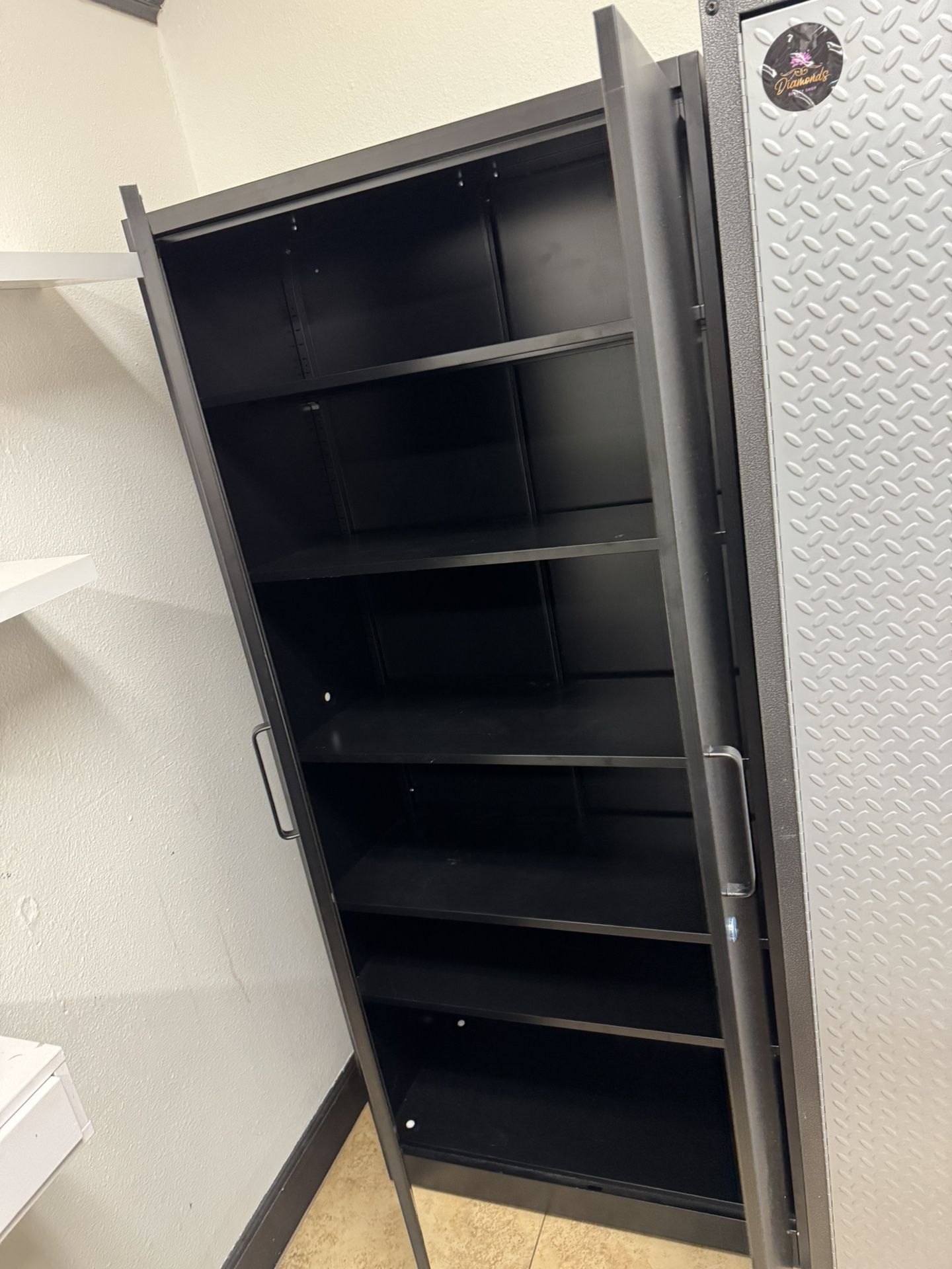 Storage Metal
