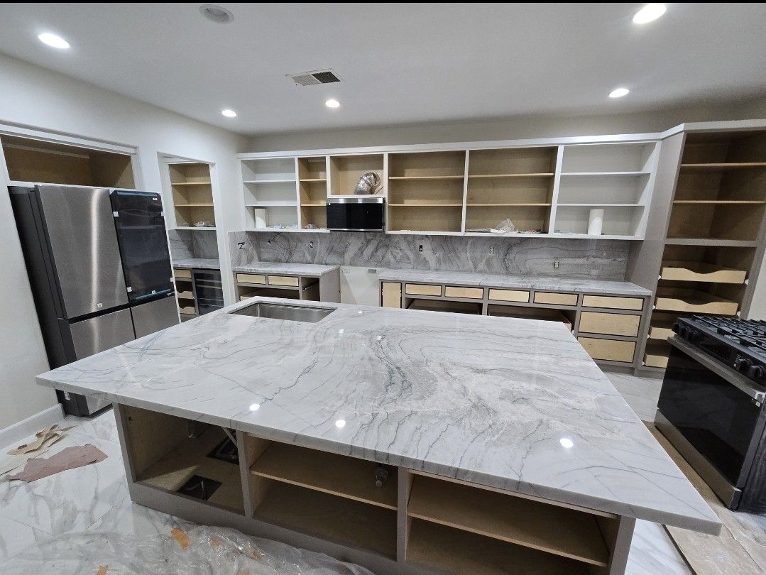 Kitchen Countertops Installation. Quartz, Marble, Granite, Quartzite, And Porcelain