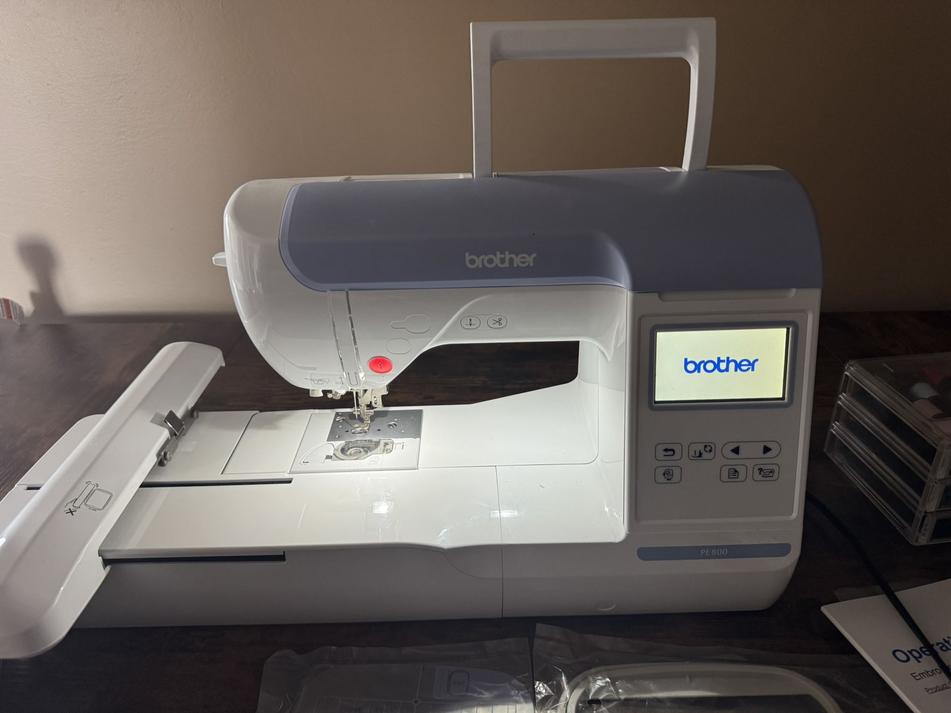 Embroidery Machine brother PE800