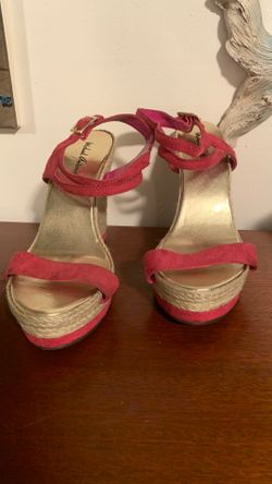 Pink wedges size 8