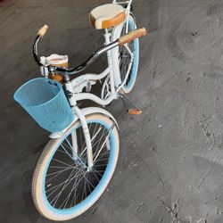 Girls Bike 