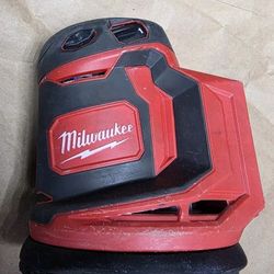 Milwaukee 18v Orbital Sander