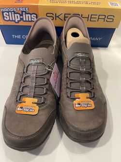 Skechers Breathe-Easy Home-Body Slip-ins – Women’s Size 10 – Dark Taupe – New