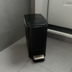 Trash Bin