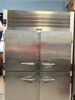 Traulsen refrigerator