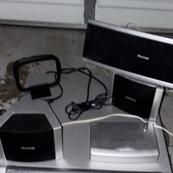 Full Pioneer Surround Sound System