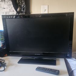 Dynex TV with Remote