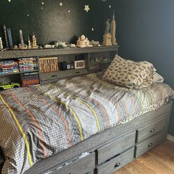 Kid Twin Size Bed!! 