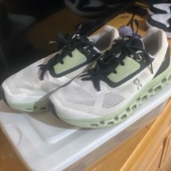 Running Sneaker