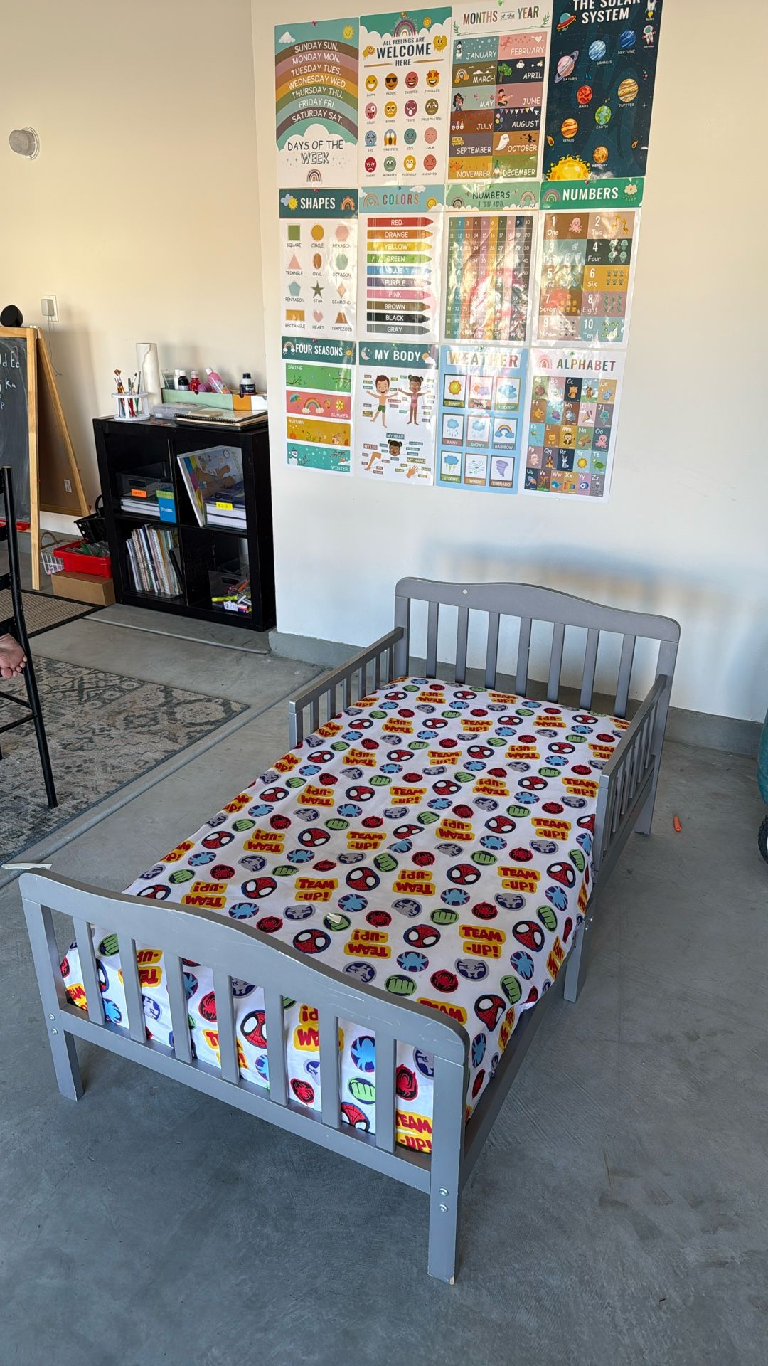 Toddler Full Bed Set (blanket Set, Mattress, Frame) Included