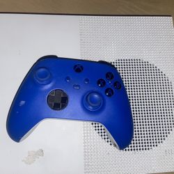 Xbox One S And Games 220 Cash