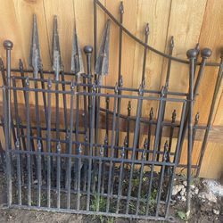 Metal Gardening Fence