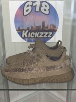 Yeezy v2
