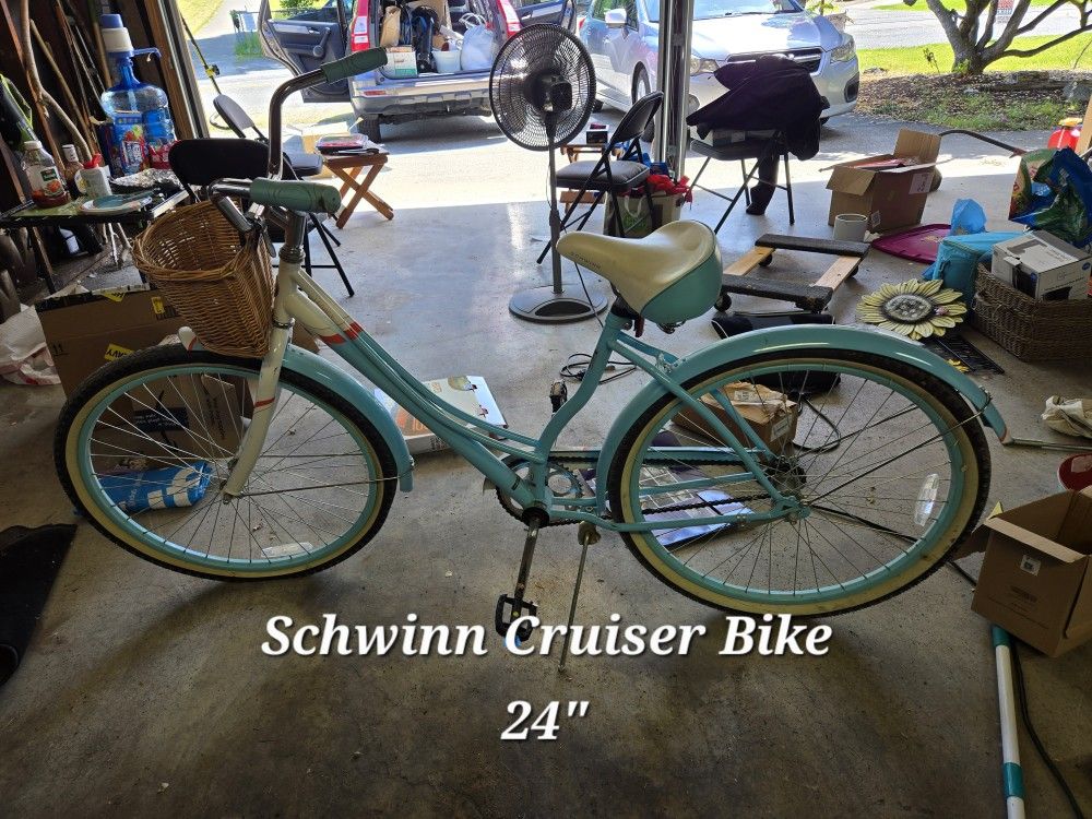 Schwinn Cruiser Bike