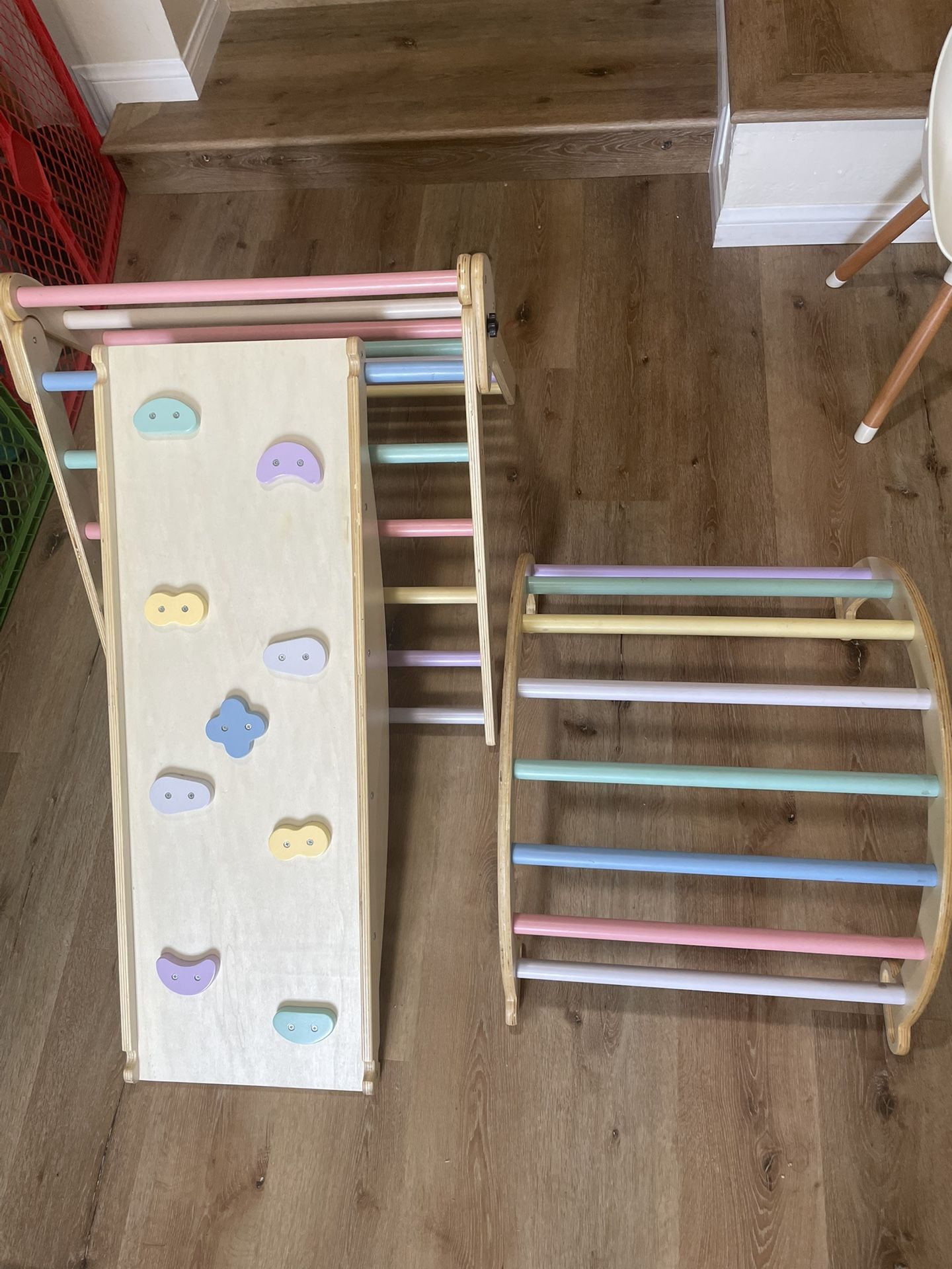 ROOMTEC 5 in 1 Pikler Triangle Set - Indoor/Outdoor Climbing Playground for Toddlers!