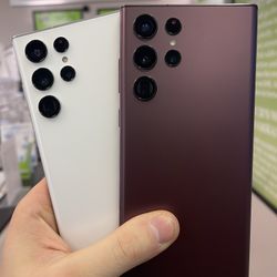 Unlocked Samsung Galaxy S22 Ultra 5G 256GB