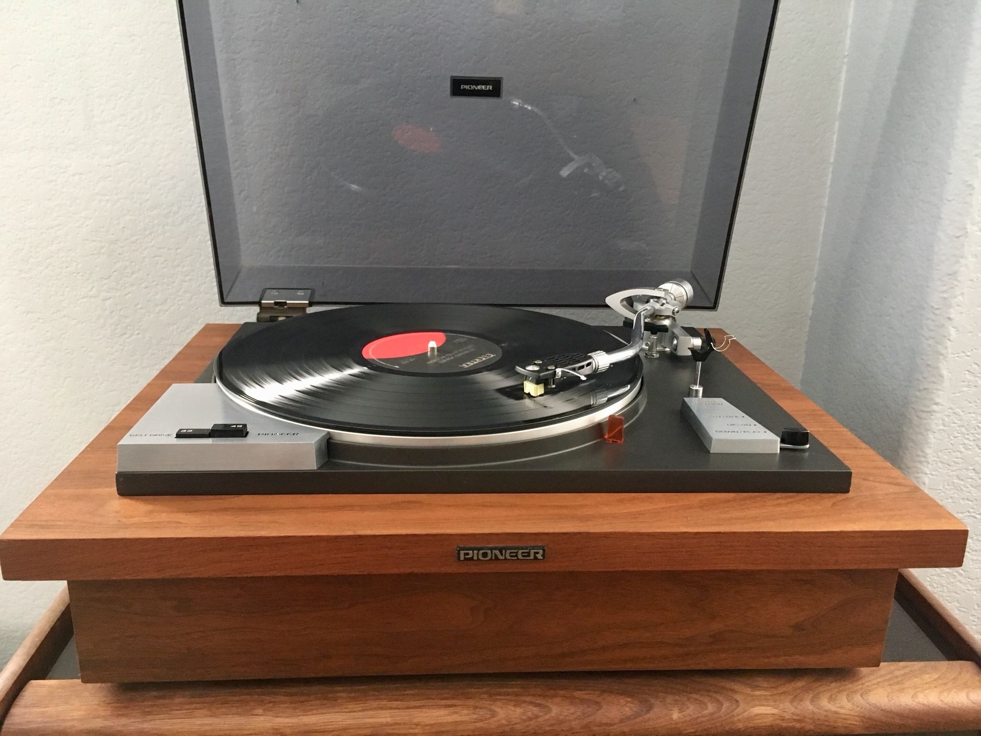 Vintage Pioneer PL-50A Turntable