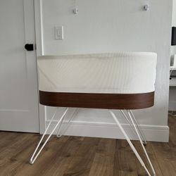 Snoo Bassinet 