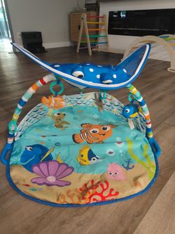 Baby activity center
