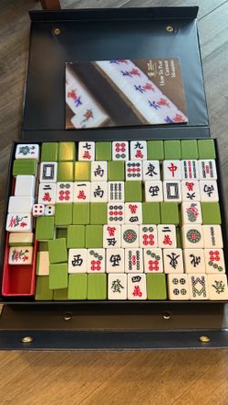Chinese Mahjong Set