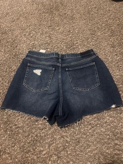 Hollister Ultra High Rise Mom shorts size 15