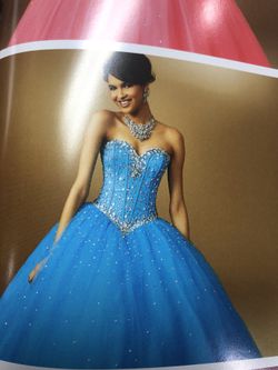 Quinseanera dress