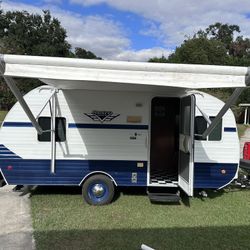 2018 177SE White water, Riverside retro RV
