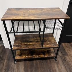 Kitchen cart/ Storage Cabinet