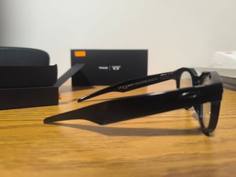 Meta glasses Oakley Used