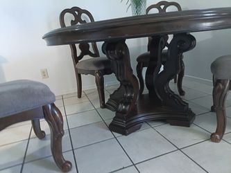 Dining set