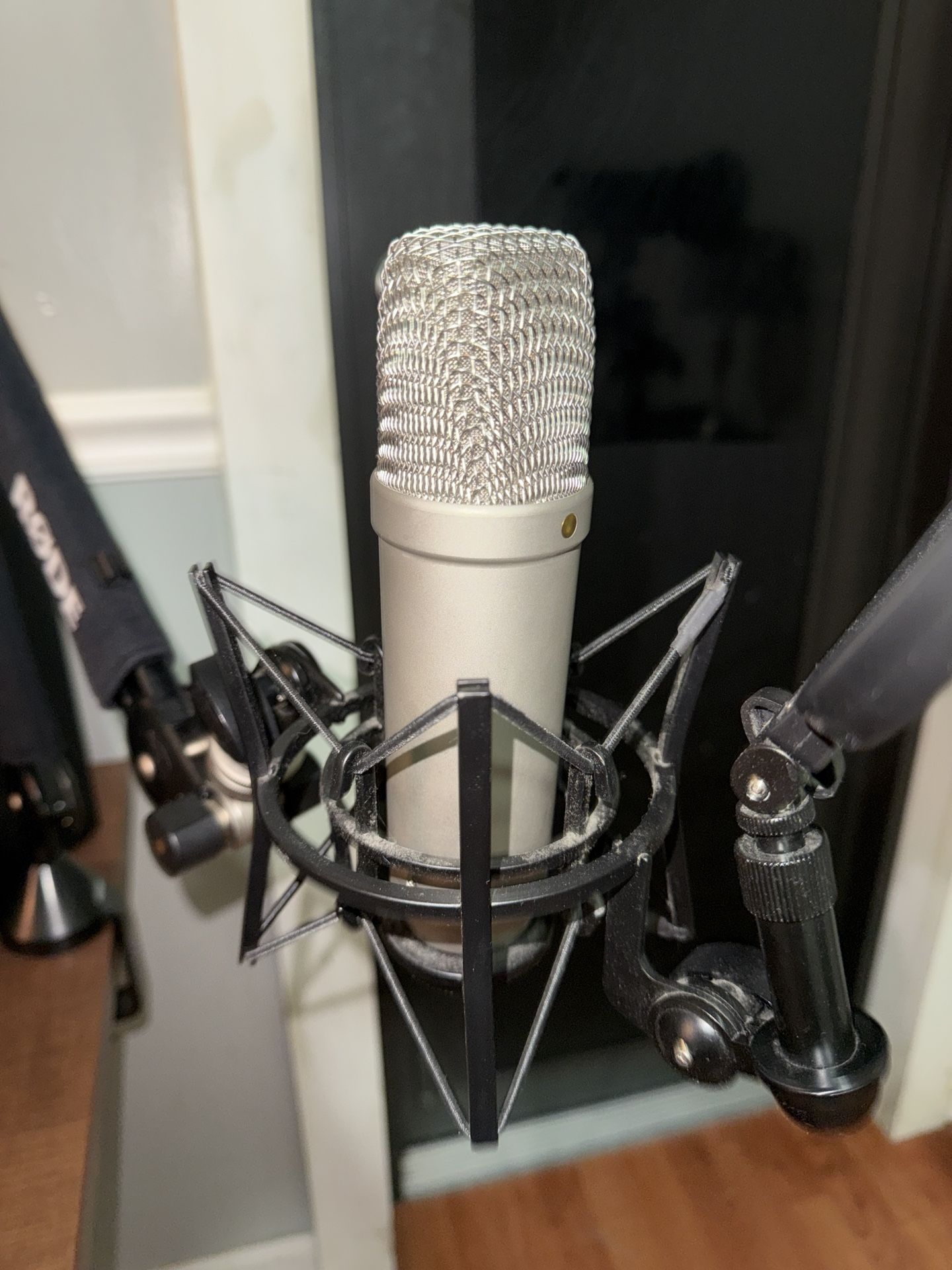 Rode NT1-A-MP Stereo Studio Vocal Cardioid Condenser Microphone