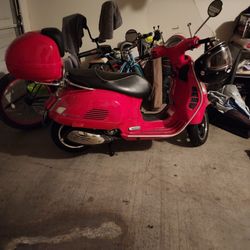 2017 Super GTS 300 Vespa