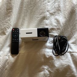 Mini Projector With Remote